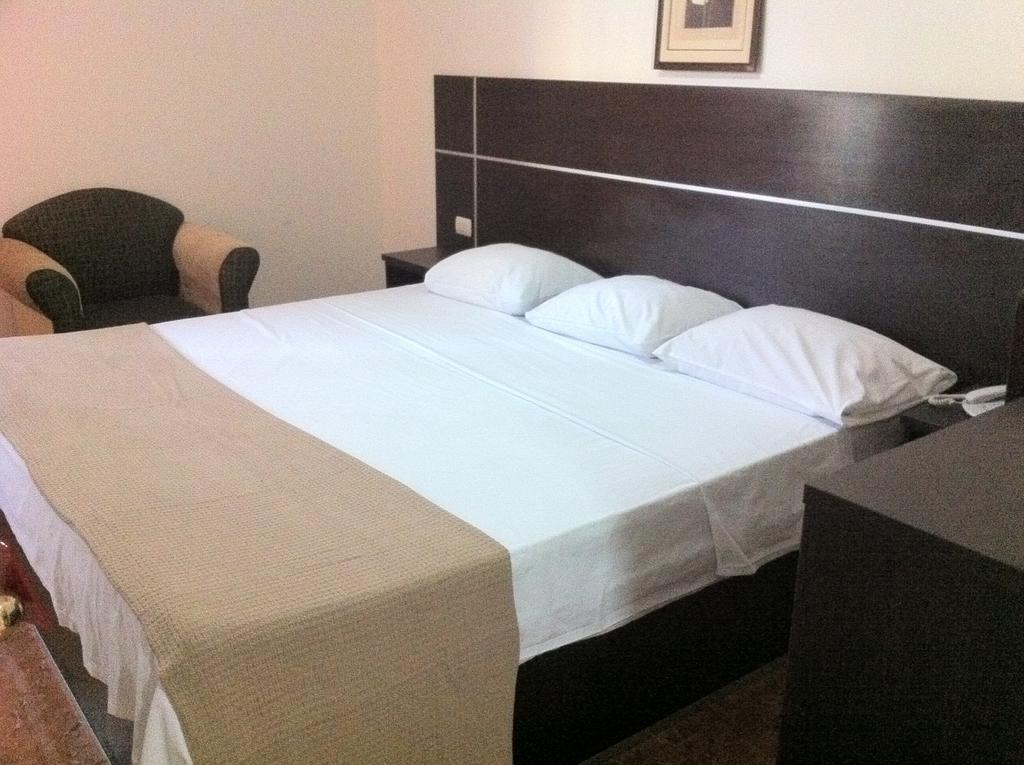 Hotel Residencial Mexico à Panama  Chambre photo